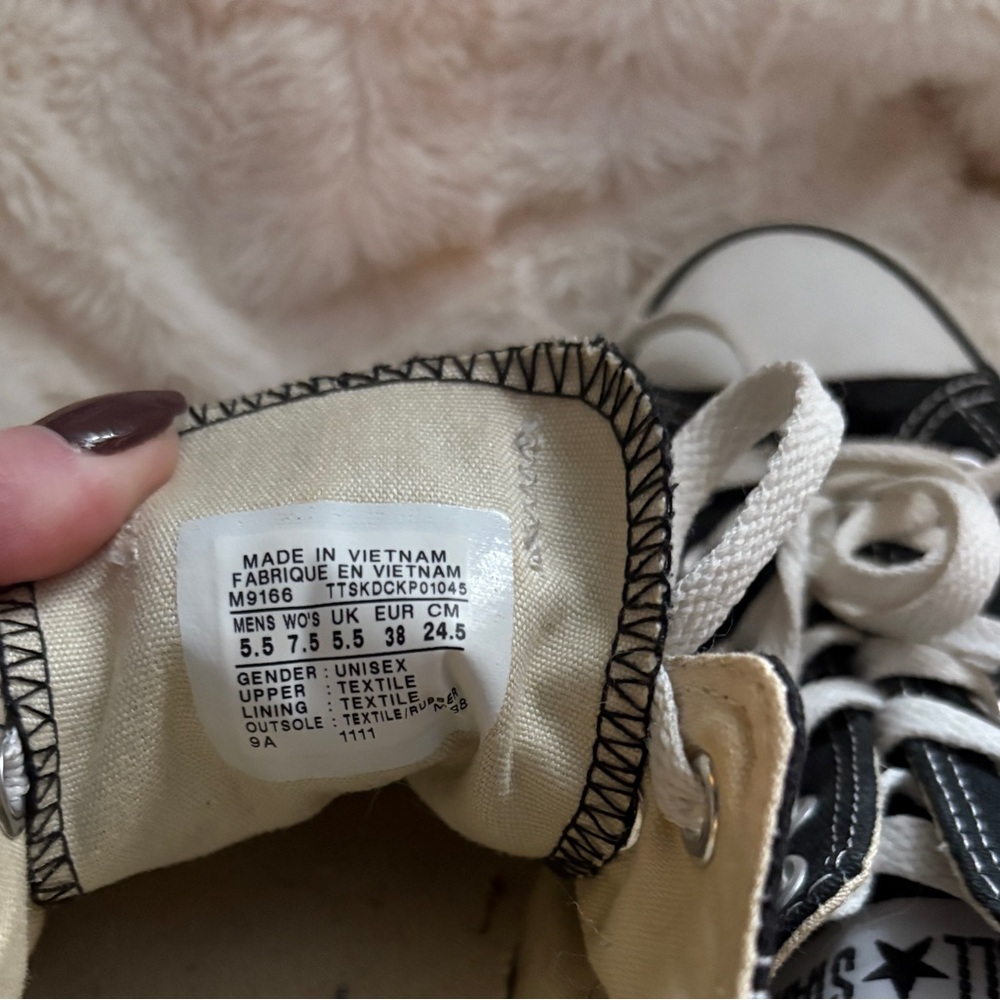 Converse Chuck Taylor All Star Low Top Sneaker - Picture 8 of 9
